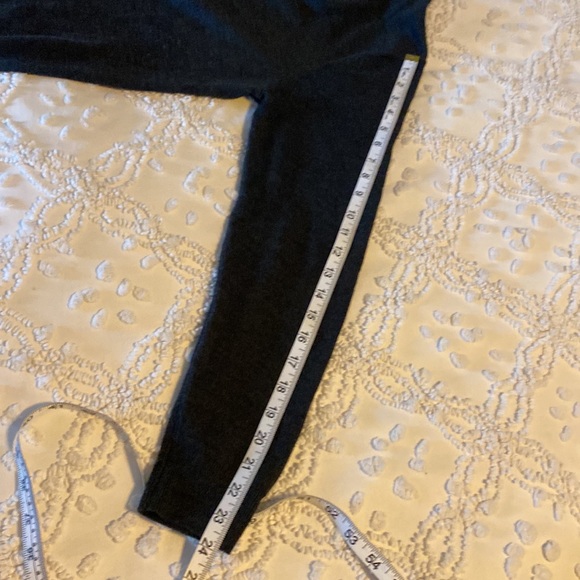 Bonobos Men's dark grey Standard Fit Merino Wool V-neck Sweater - Picture 5 of 6